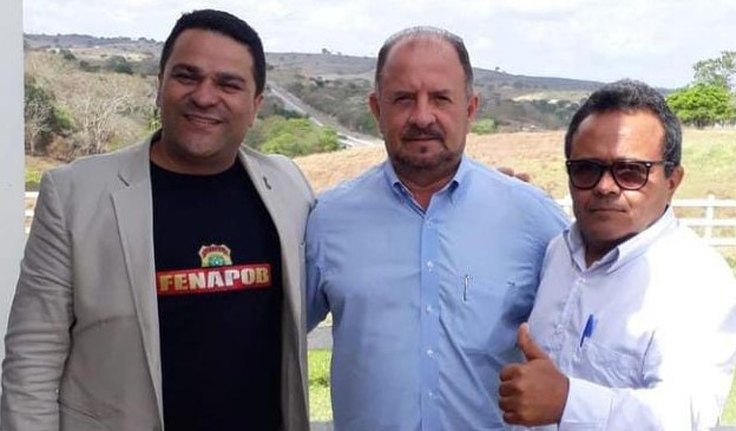 Cícero Valentim e pastor Marcelo abraçam candidatura de Albuquerque ao Governo