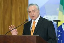 Temer anuncia retomada de empregos em fevereiro e destaca otimismo na economia