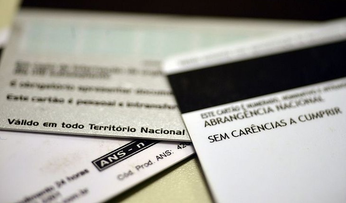 ANS suspende comercialização de nove planos de saúde