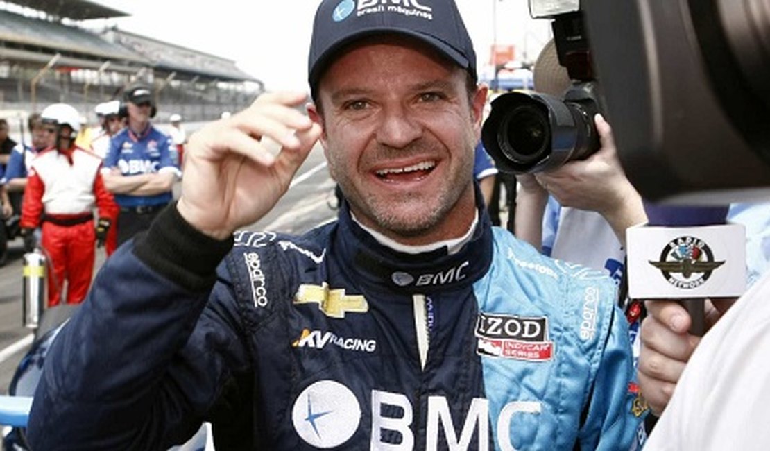 'Fim de uma era de piadas', diz Barrichello ao receber vacina antecipadamente