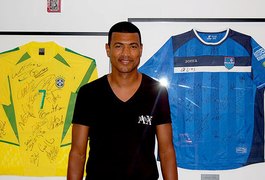 Após rebaixamento no estadual, Central-PE confirma Júnior Baiano como novo treinador