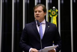 Deputado Marx Beltrão confirma possibilidade de assumir Ministério do Turismo