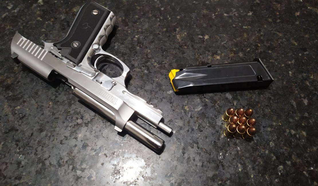 Homem é preso após usar arma para ameaçar vizinha em São Sebastião