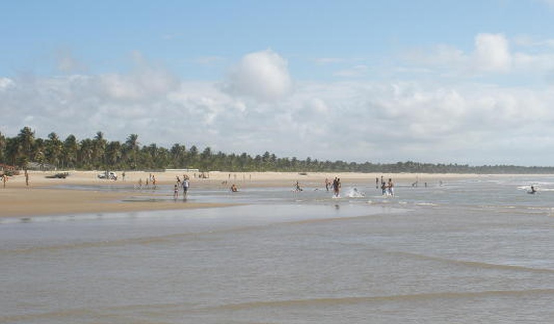 Arapiraquense de 16 anos morre afogado na praia do Miaí, em Coruripe