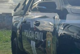 Babá é presa suspeita de dopar bebê com medicamentos em Alagoas