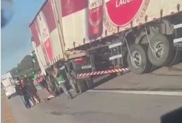 Homem morre atropelado por carreta em rodovia na zona rural de Junqueiro