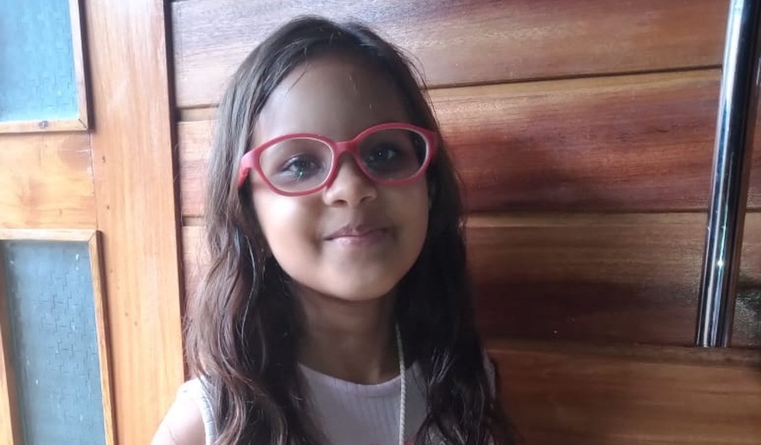 Família arapiraquense  pede ajuda para pagar tratamento de menina de 7 anos