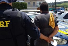 PRF prende caminhoneiro portando comprimidos de anfetamina em São Miguel dos Campos
