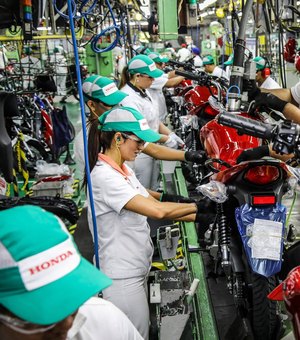 Produção de motocicletas cresce 26% em outubro, aponta Abraciclo