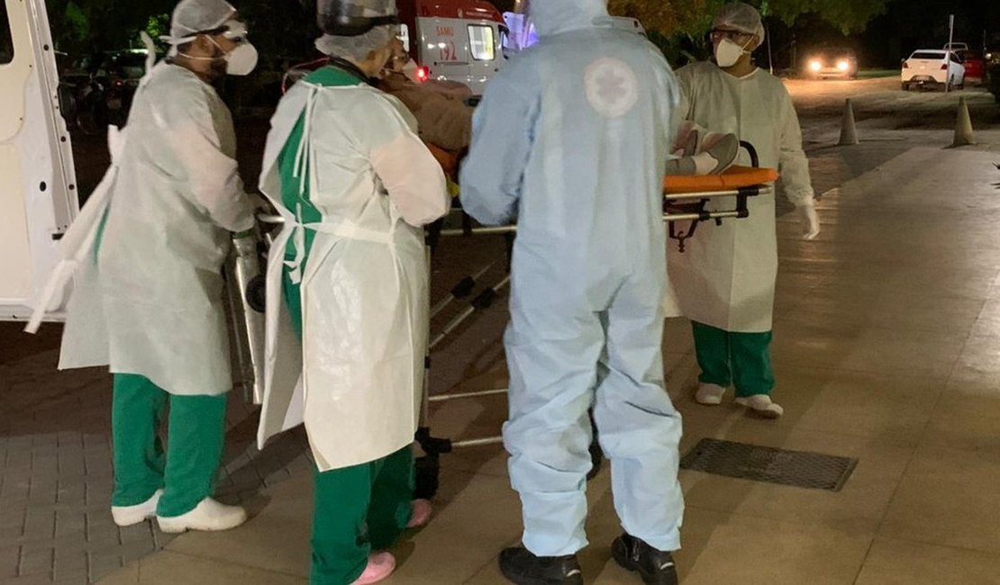Enfermeira amazonense transferida para Maceió morre no HU