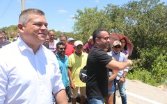 Paulo Dantas e Flávio do Chico da Granja assinam convênios e entregam obras em Feira Grande