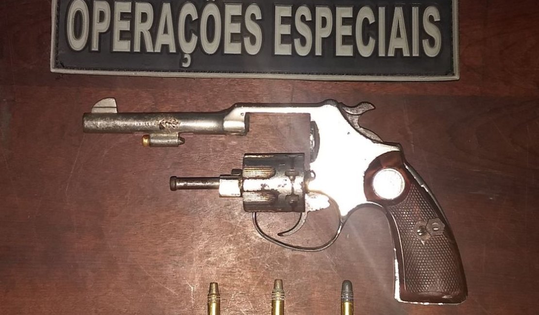 Após abordagem, Pelopes apreende revólver com menor no bairro Planalto, em Arapiraca