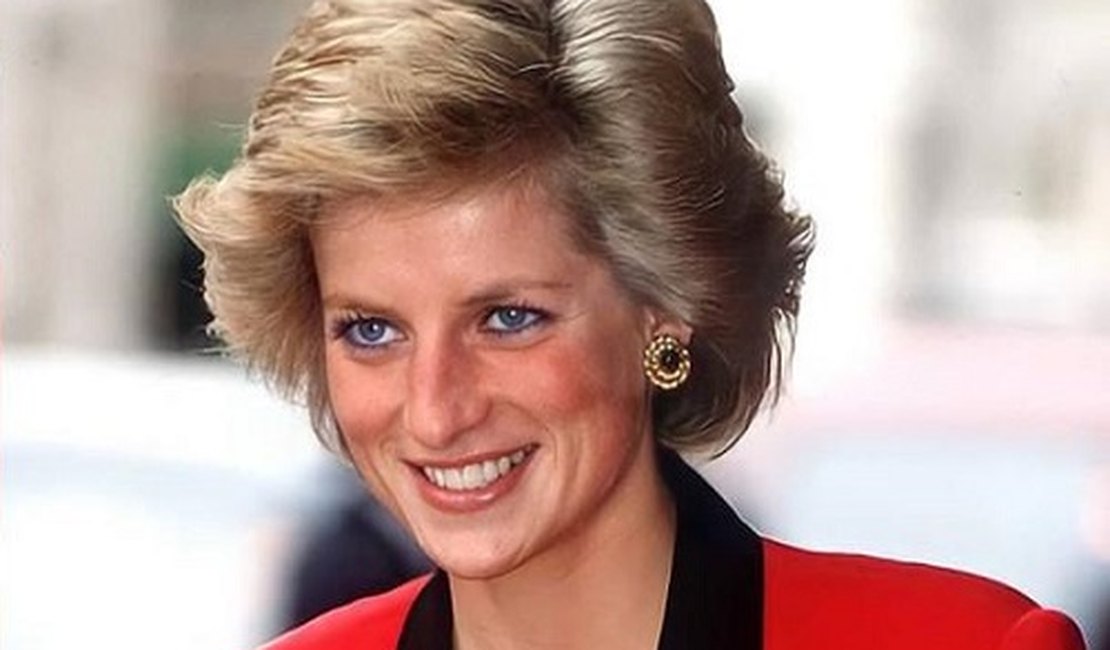 Princesa Diana nunca superou a bulimia e lutou até o fim, afirma mordomo