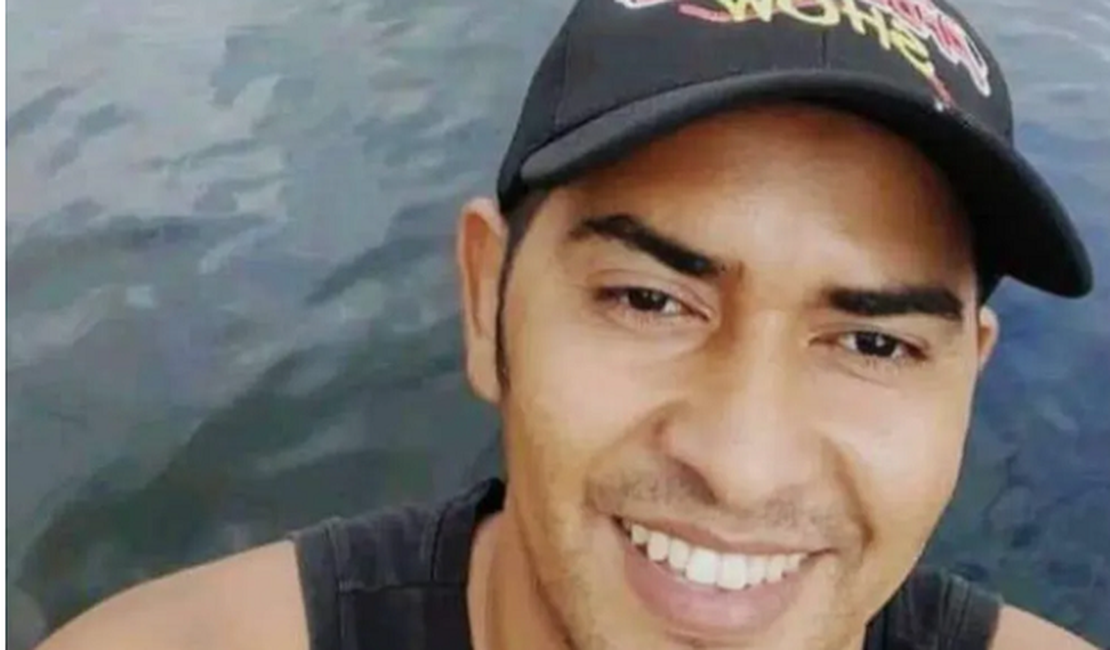 Homem morre afogado após salvar todos os tripulantes de embarcação que naufragou