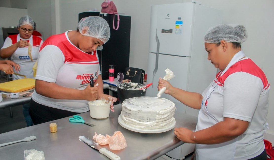 Maior programa de qualificação profissional de Penedo inicia novas turmas nesta segunda