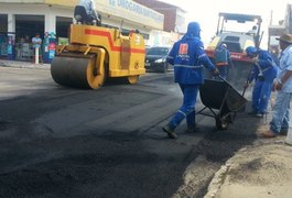 Ruas do Centro de Arapiraca ganham asfalto novo