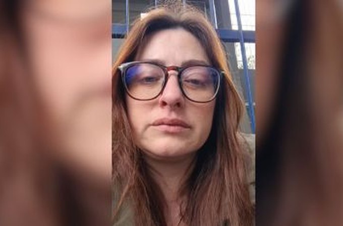 Alunos colocam vidro em copo de água de professora em SP; polícia investiga