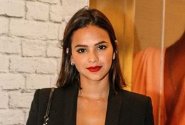 Bruna Marquezine diz ter sofrido bullying na escola: 'Atriz, bobona'