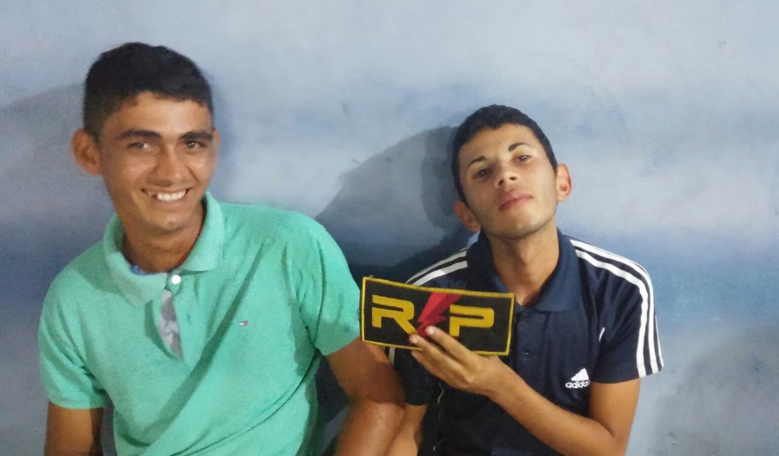 Dupla é presa logo após roubar motocicleta em Arapiraca