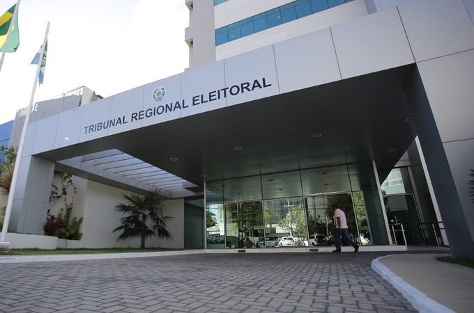 Juiz cassa diplomas e decreta inelegibilidade do prefeito e vice de São José da Tapera