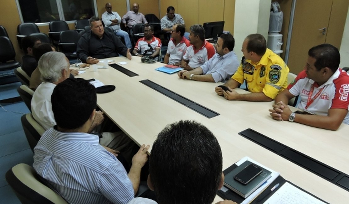 Com garantia da SSP, empresas e rodoviários garantem retorno dos coletivos em Maceió