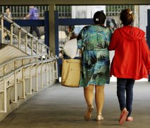 Jovens suspeitos de estupro coletivo no Rio são transferidos para penitenciária