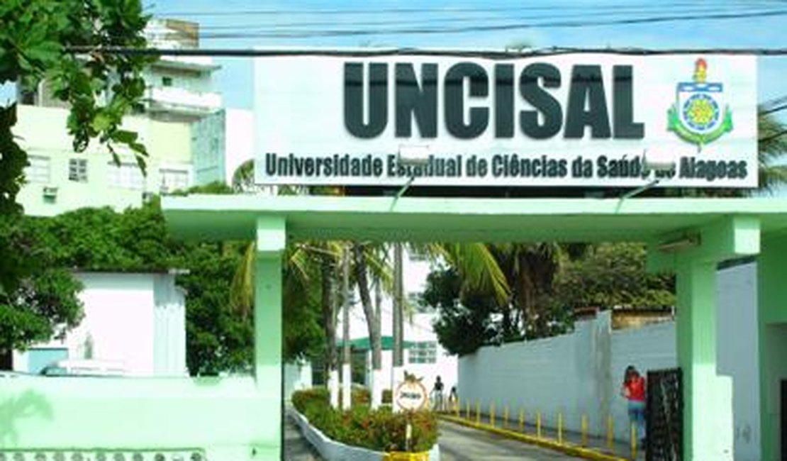 Uncisal: aprovados em concurso para magistério devem apresentar documentos