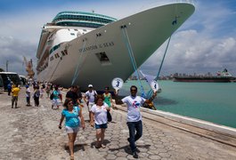 Temporada de cruzeiros registrará 106% de aumento de passageiros