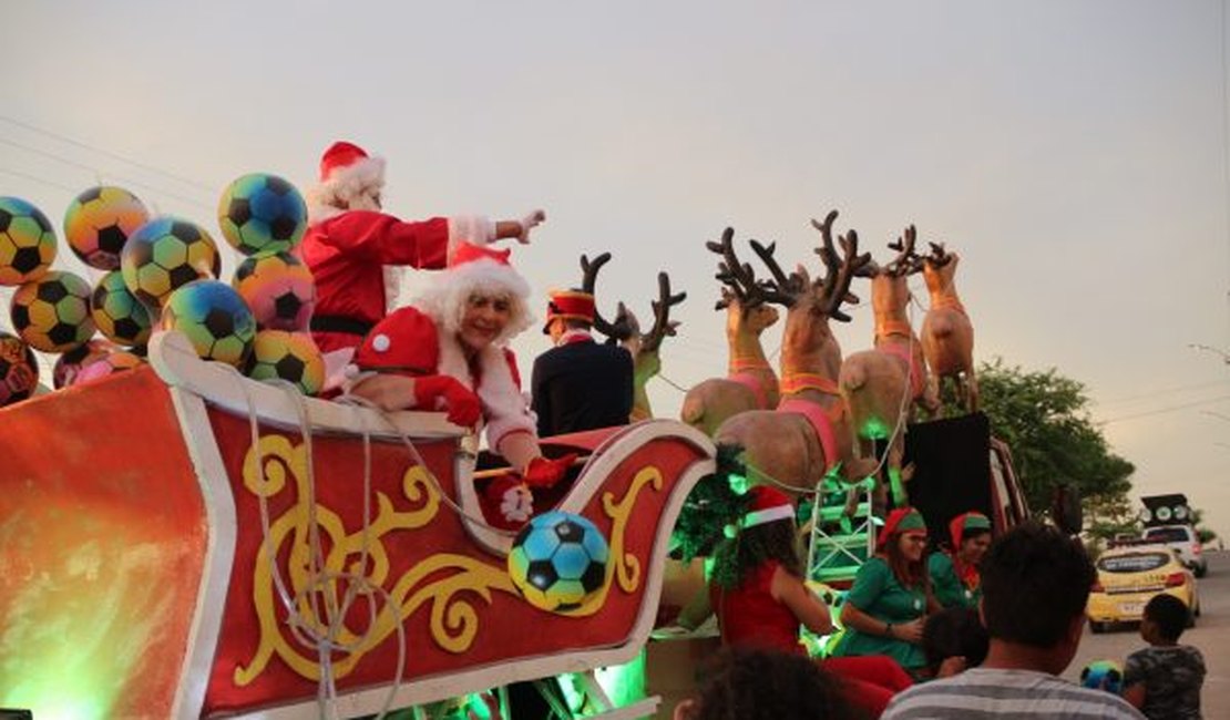 Prefeitura e Brinquedoteca levam a magia do Natal a crianças de comunidades de Arapiraca