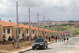 Semas de Arapiraca emite nota sobre situação e venda de casas no Vale do Perucaba