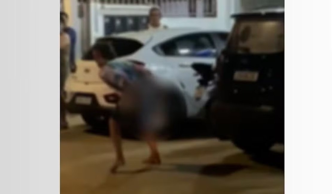 Influenciador conhecido como 'Gota Serena' é preso após baixar as calças na frente de crianças na Paraíba