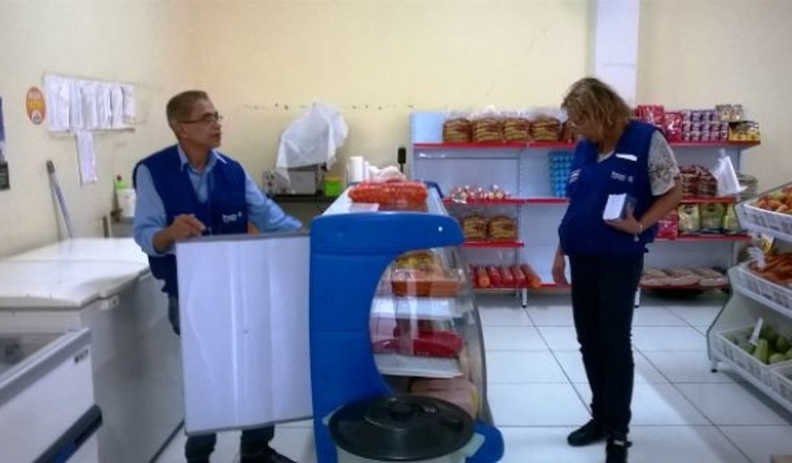Procon/AL fiscaliza 95 estabelecimentos no interior de Alagoas