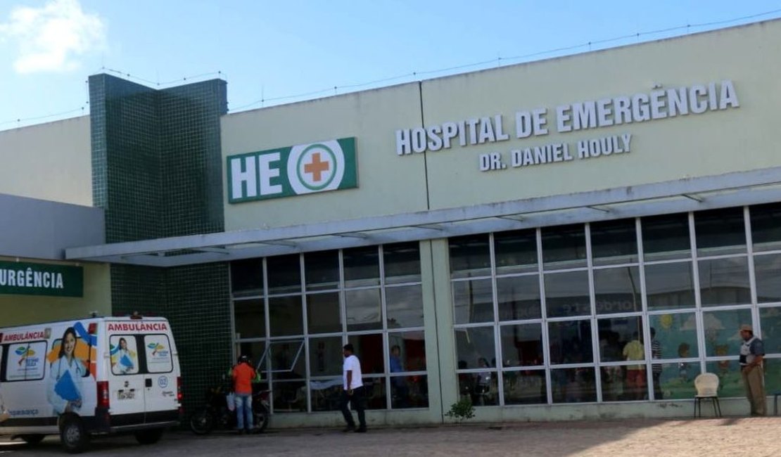 Homem não entrega celular durante assalto e é baleado com dois tiros, em Arapiraca