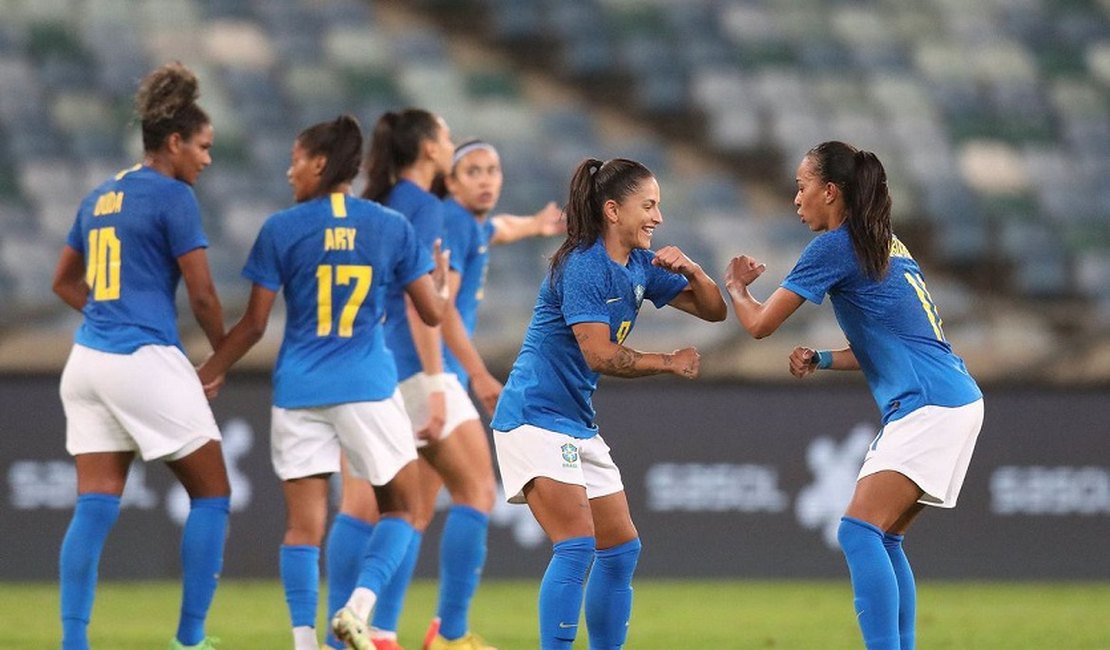 Seleção feminina goleia em segundo amistoso contra África do Sul