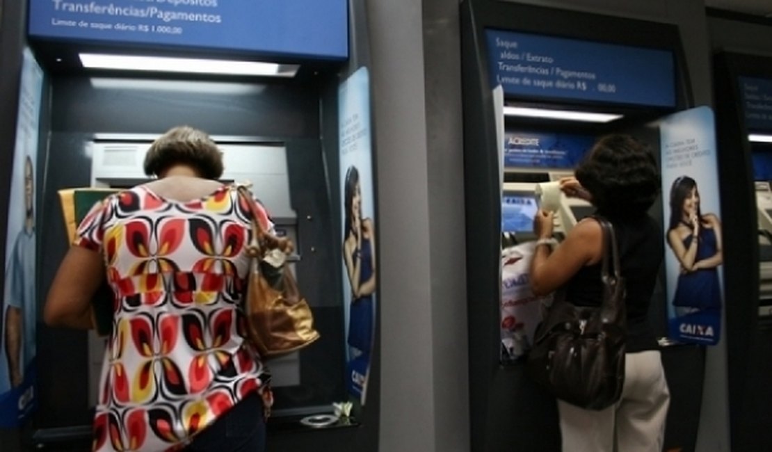 Governo libera pagamento da primeira faixa salarial de servidores nesta terça-feira (31)