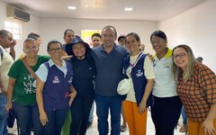 Prefeito Leandro Silva anuncia pagamento do 14º salário para agentes de saúde e endemias em Junqueiro