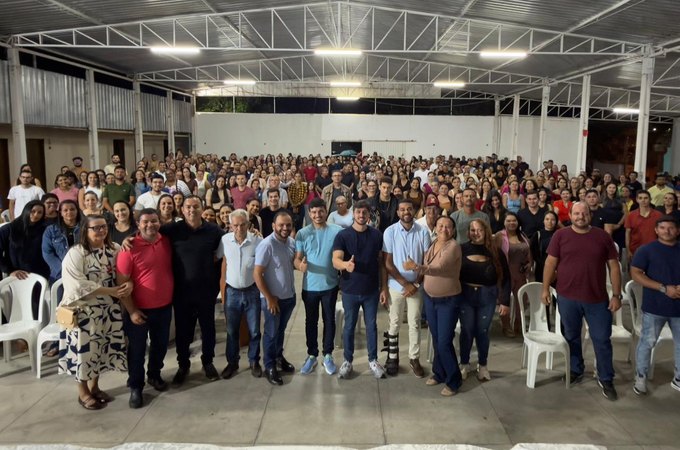Aprovação histórica: pesquisa aponta Bueno Higino com 90,4% de aprovação em Coité do Nóia