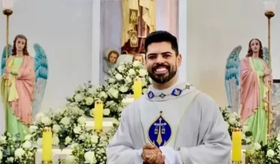Padre some antes de missa e é achado morto na casa paroquial