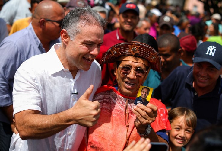 Renan reúne prefeitos no Sertão e destaca pacote bilionário de investimentos para Alagoas