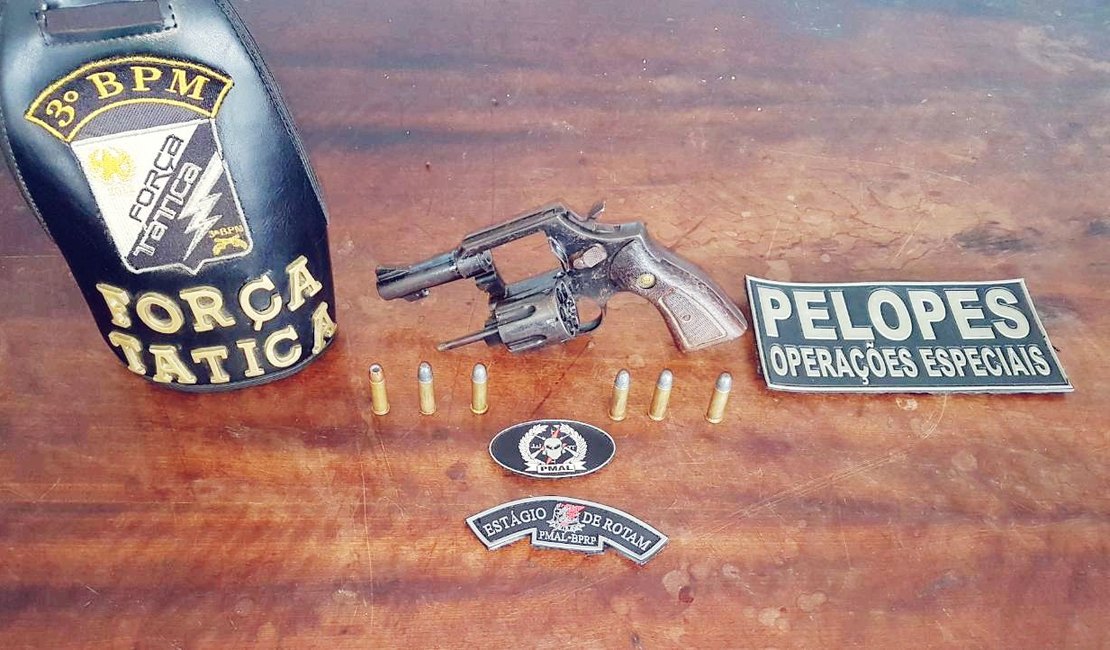 Pelopes e Força Tática prendem homem com arma em Limoeiro de Anadia