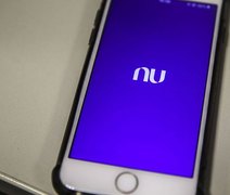 Clientes do Nubank reclamam de falha no aplicativo e dinheiro bloqueado