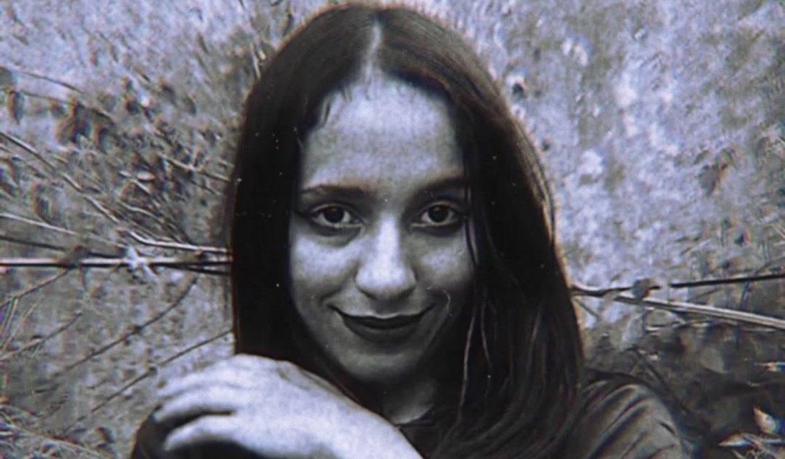 Jane França apresenta 'Conjure': uma viagem pelo sobrenatural e simbólico