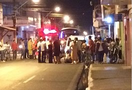 Acidente entre motos é registrado na Rua São Francisco