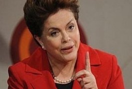 Mentiram sobre a Copa do Mundo e subestimaram brasileiros, diz Dilma