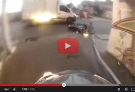 Motociclista sofre acidente ao tentar fugir da Rocam, em São Paulo