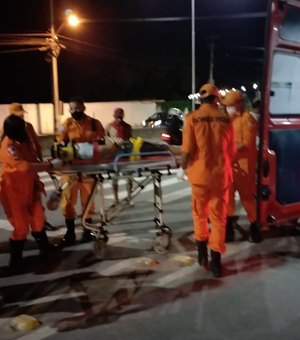 Colisão envolvendo duas motocicletas deixa uma pessoa ferida na rodovia AL-110, em Arapiraca