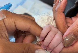 Nasce Zuri, filha de Ludmilla e Brunna Gonçalves