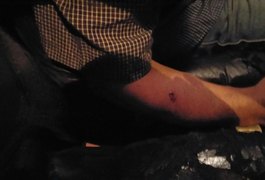Taxista é assassinado dentro do carro, no Vergel do Lago, em Maceió