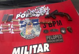 PMs abordam van e flagram passageiro com 50 munições no Agreste