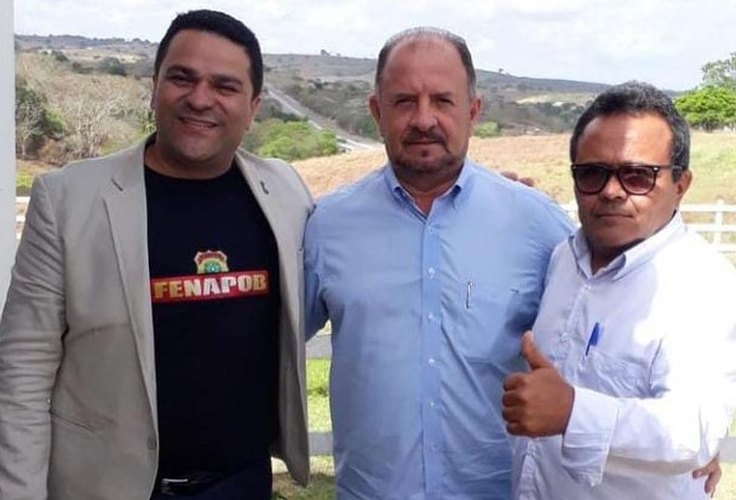 Cícero Valentim e pastor Marcelo abraçam candidatura de Albuquerque ao Governo